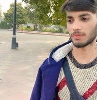 Akki - Male escort in New Delhi
