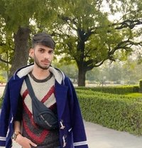 Akki - Male escort in New Delhi