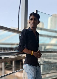 Akki - Male escort in Mumbai Photo 4 of 6