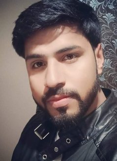 Akki - Male dominatrix in New Delhi Photo 2 of 5