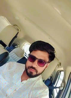 Akki - Male dominatrix in New Delhi Photo 4 of 5