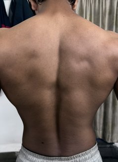 Aakashhh - Male escort in Pune Photo 3 of 12