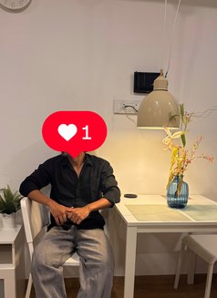 Aakashhh - Male escort in Pune Photo 4 of 12