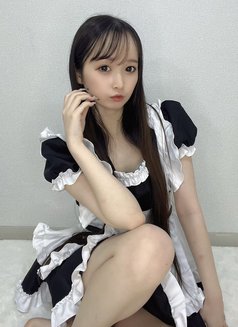 Ako - escort in Tokyo Photo 2 of 6