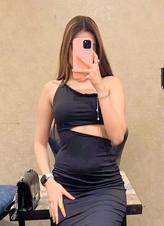 Akriti Vip Model - puta in Dubai Photo 3 of 4