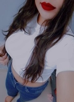 Akruti Independent Real Meet & Cam Show - escort in New Delhi Photo 1 of 6