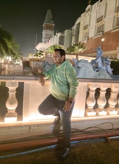 Aks - Male escort in New Delhi Photo 5 of 6