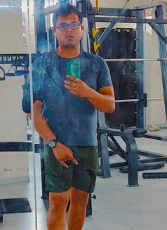 Aksh19999 - Acompañantes masculino in Ahmedabad Photo 5 of 6