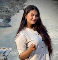 Aksha Doorstep Incall - puta in Kalyan