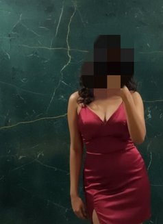 Akshara - escort in Colombo Photo 2 of 3