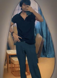 Akshat - Male escort in New Delhi Photo 2 of 3