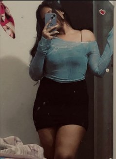 Akshata - puta in Ahmedabad Photo 1 of 3