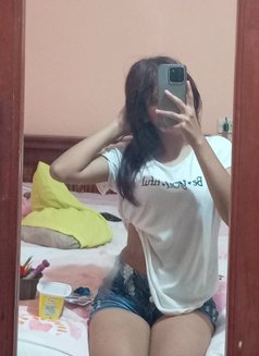 Akshata - escort in Noida Photo 3 of 3