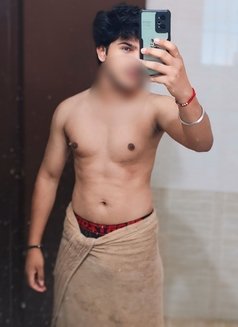 AKKI (delhi-manesar-gurugram) - Male escort in New Delhi Photo 2 of 5