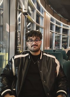 Akshay - Male escort in Bangalore Photo 11 of 13