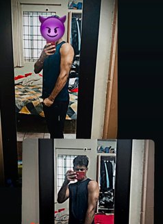 Hardik - Male escort in Bangalore Photo 1 of 10