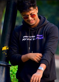 Hardik - Male escort in Bangalore Photo 6 of 10