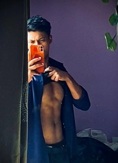 Akshay - Acompañantes masculino in Hyderabad Photo 1 of 3