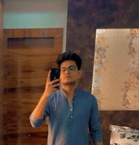 Akshay - Male escort in Ghaziabad