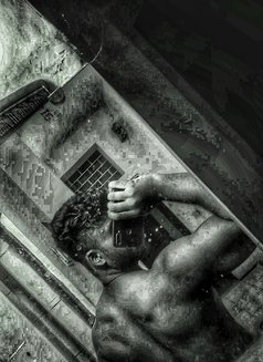 Akshay - Acompañantes masculino in New Delhi Photo 2 of 3