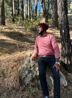 Akshay - Male escort in Gurgaon Photo 2 of 5