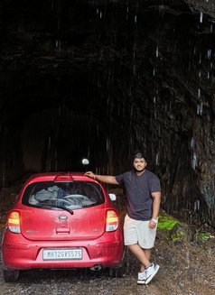 Akshay - Male escort in Pune Photo 5 of 8