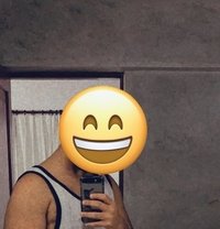 Lakshan - Male adult performer in Colombo