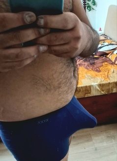 Akshay - Your best fuck buddy - Male escort in Mumbai Photo 5 of 5