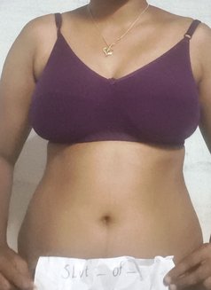 Akshaya - escort in Coimbatore Photo 1 of 3