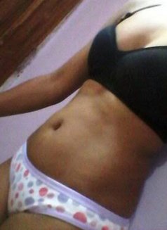 Akshaya - escort in Coimbatore Photo 2 of 3