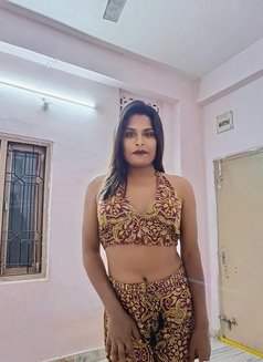 Akshaya karnati - Transsexual escort in Hyderabad Photo 12 of 23