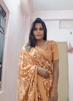 Akshaya karnati - Transsexual escort in Hyderabad Photo 18 of 23