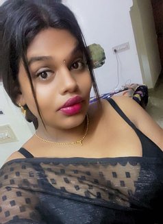 Akshaya Trans Queen - Transsexual escort in Bangalore Photo 1 of 8