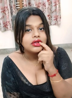 Akshaya Trans Queen - Transsexual escort in Bangalore Photo 4 of 8