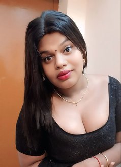Akshaya Trans Queen - Transsexual escort in Bangalore Photo 8 of 8