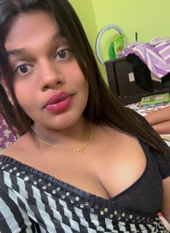 Pussy Trans Akshaya Big Boobs - Transsexual escort in Bangalore Photo 11 of 21