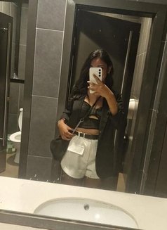 Akshita, Delhi Young Independent Girl - escort in New Delhi Photo 2 of 5