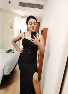 Akshita - escort in Chandigarh Photo 2 of 3