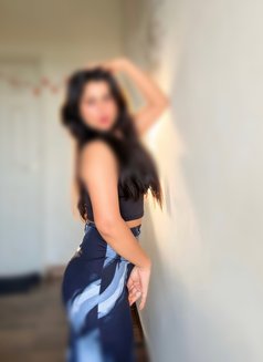 Akshita - escort in Hyderabad Photo 1 of 2