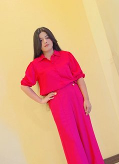 Akshita - escort in Singapore Photo 9 of 9