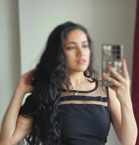 Akshita - escort in Surat