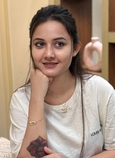 Akshita Patel - escort in Ahmedabad Photo 2 of 7