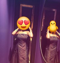 Akshita Singh - escort in Noida