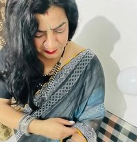 Akshra - Acompañantes transexual in New Delhi