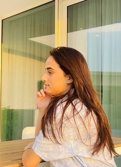 Akshra Vip Busty - escort in Kuala Lumpur Photo 2 of 2