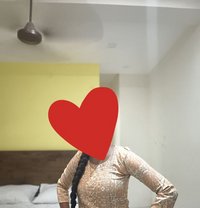 Akshu - escort in Coimbatore