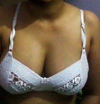 Akshu - escort in Coimbatore