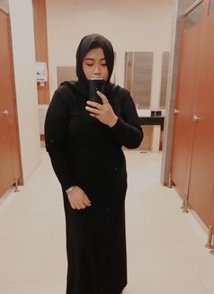 Al Ghubrah Good massage - escort in Muscat Photo 9 of 9