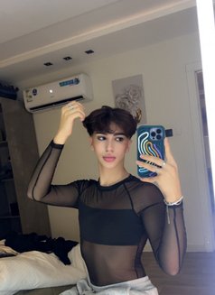 Al Waniss - Acompañantes masculino in Riyadh Photo 4 of 11