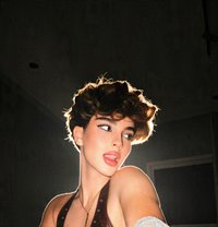 Al Waniss - Acompañantes masculino in Riyadh Photo 6 of 8